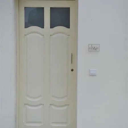Red Malta - Take That In Bugibba Appartement